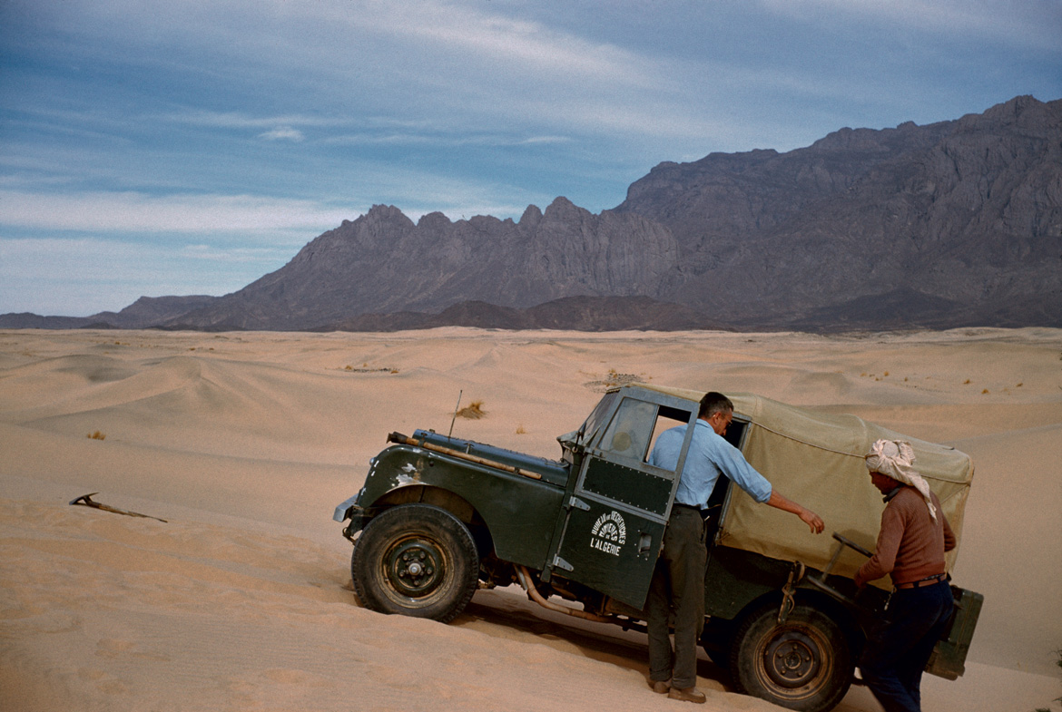 Mission géologique pour le compte du BRMA, Bureau de Recherches Minières de l'Algérie, l'un des ancêtres du BRGM (Algérie, 1958).