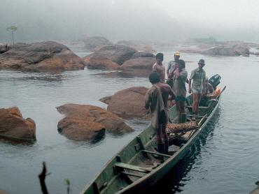 Missi on d'exploration minière en Guyane en 1982. © BRGM - Jack Testard.